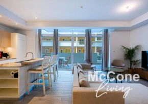 Stylish 2BR with Terrace Near Green Parks